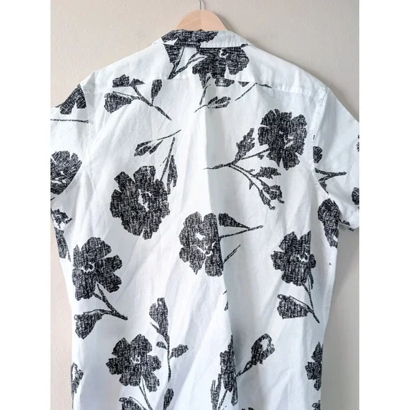 Express Mens White Floral Print Short Sleeve Shirt Vacation Beach Resort XL NWT - Picture 8 of 8